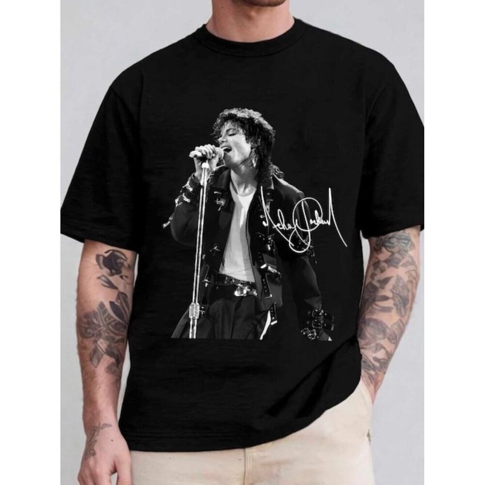 Michael Jackson King of Pop Concert T-Shirt, Retro Music Graphic Tee .